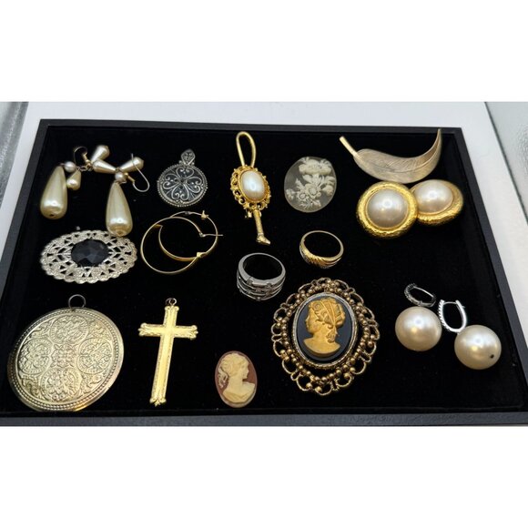 Mixed Vintage & Modern Estate Jewelry Lot – Pearls, Cameos, Rings, Pendants, Ear - Picture 1 of 10